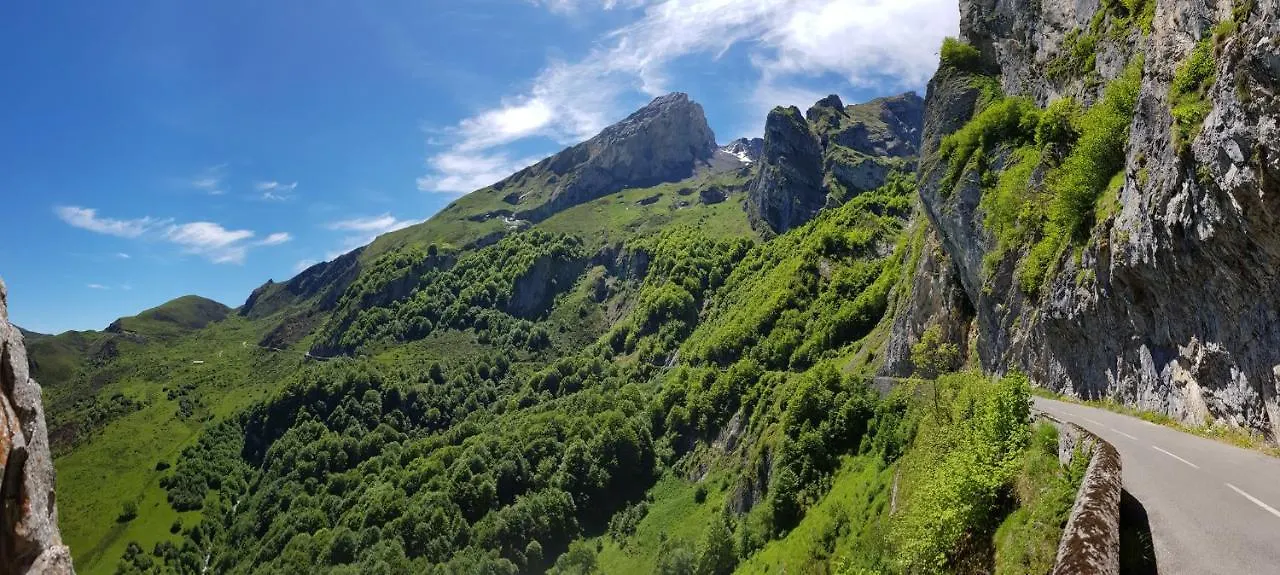 Chambres D'Hotes Les Marmottes Arbéost France